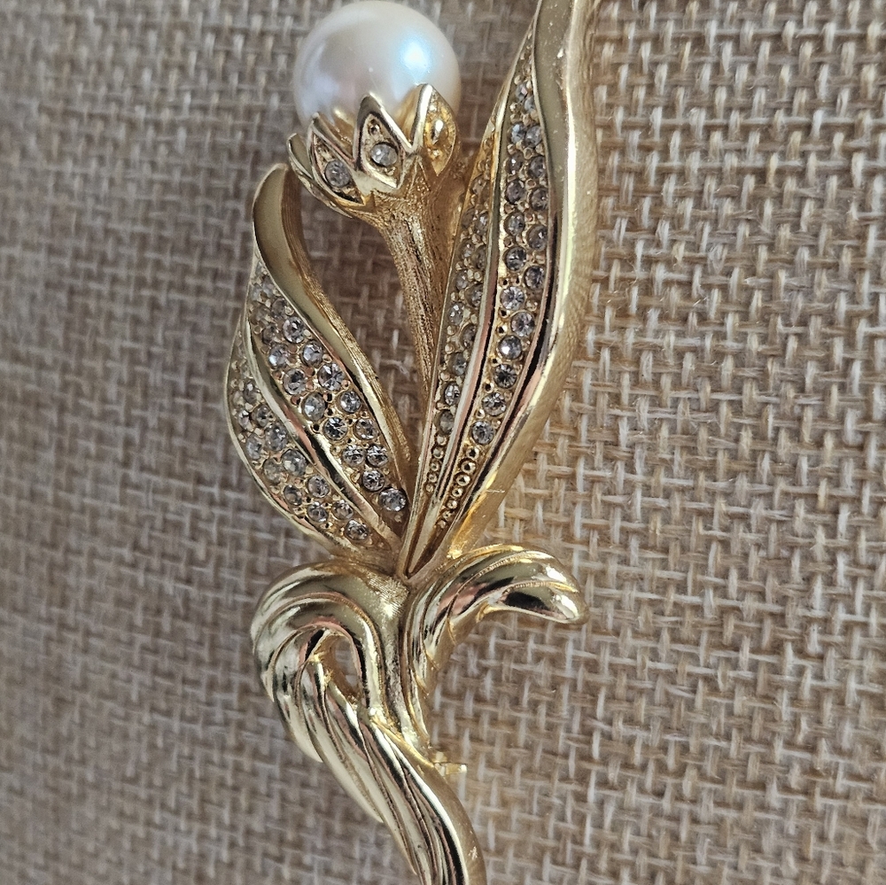 Vintage Dior Floral Pearl and Rhinstone Brooch - Picture 9 of 11